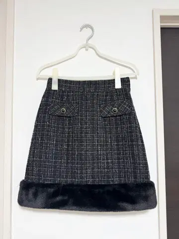 미니 스커트 퍼 트위드 tocco closet