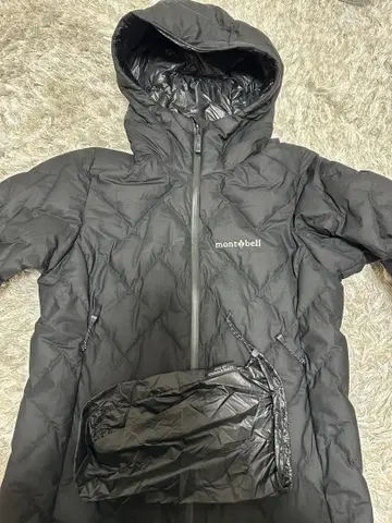 mont-bell 이그니스 다운 S 블랙