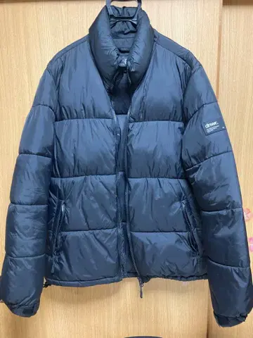 ZARA 블랙 다운 자켓 MEX 42