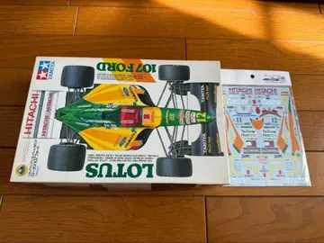 타미야 1/20 로터스 107 포드 외부 데칼 포함