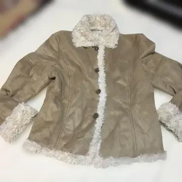 불 시리루스 무스탕 코트 베이지 퍼 포함 자켓 40