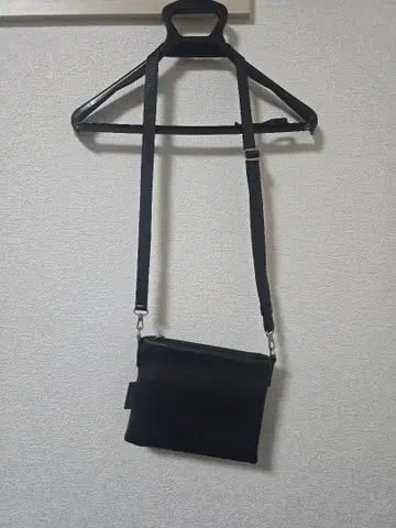 ITTI 이치 가죽 숄더백