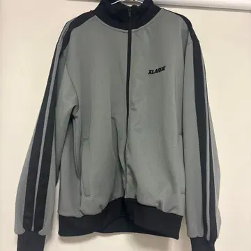 XLARGE 그레이 트랙 자켓