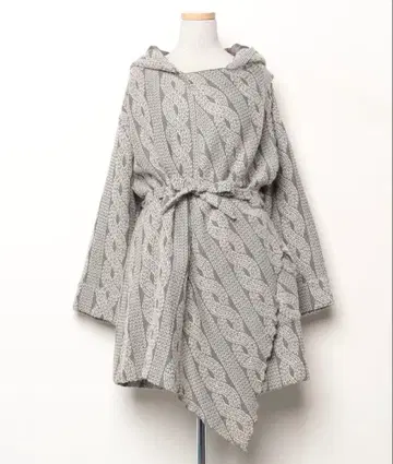 베드사이드 드라마 편직 무늬의 위치 코트