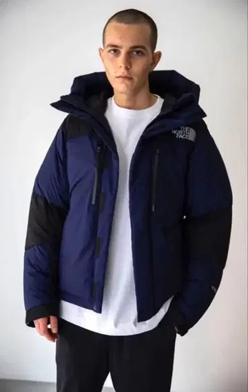 THE NORTH FACE 발트로 라이트 자켓 TNF 네이비 RHC