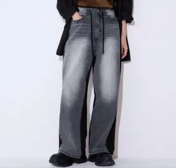 맨투맨 도킹 데님 지나시스 미사용 새상품 이번 시즌 신상