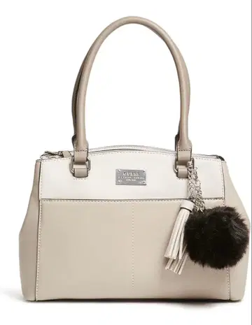 거의 미사용 GUESS 라이트 그레이 핸드백