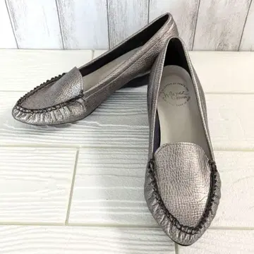 [ 새상품 ] METAL ROUGE 메탈릭 실버 로퍼 23cm