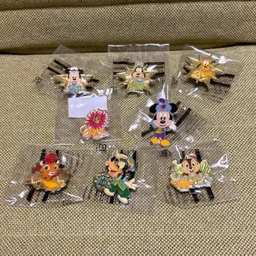 디즈니 캐릭터 핀 배지 세트 8개