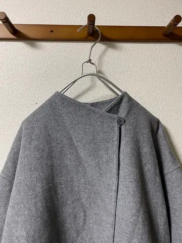 유니클로 더블 페이스 숏코트