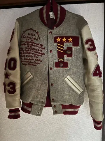 바시티 자켓 그레이 울 아이보리 가죽