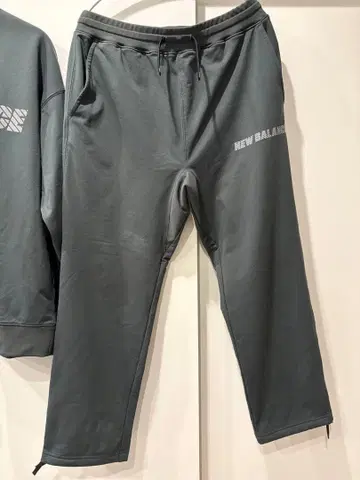 NEW BALANCE 조거 팬츠 M 사이즈 그레이