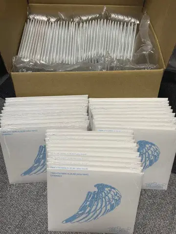 TWS 미개봉 playhard 컴팩트 ver. 70장 세트