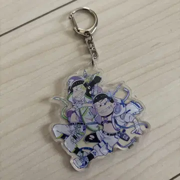 오소마츠 6쌍둥이 최애와 사탕 페어 아크릴 키링 쵸로마츠 카라마츠