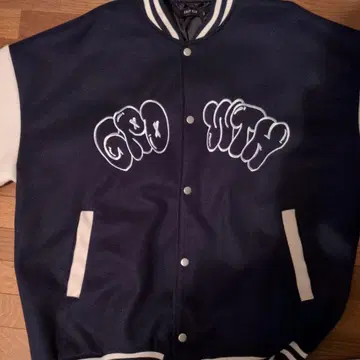 스타디움 후드티 (바시티 자켓)