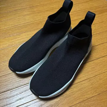 +diana 미드컷 니트 스니커즈 경량 발수 블랙 23.5