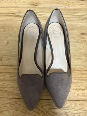 보와송 쇼콜라 스틸레토 펌프스 브라운 22cm