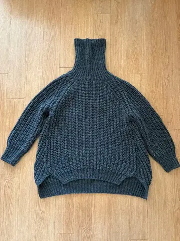 iliann loeb 다크 그레이 하이넥 스웨터 M