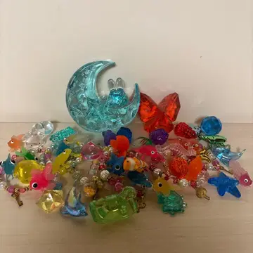 컬러풀한 동물 모티브 잡화 세트