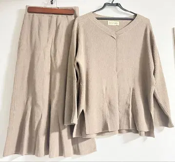 SNIDEL 모카 셋업