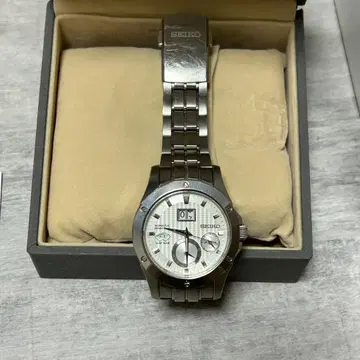 세이코 브라이츠 키네틱 손목시계