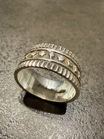 라이루세카테로 반지 21~22호 정도