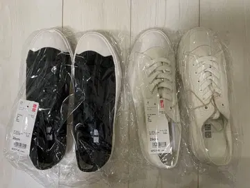 유니클로 코튼 캔버스 스니커즈 화이트 블랙 26cm