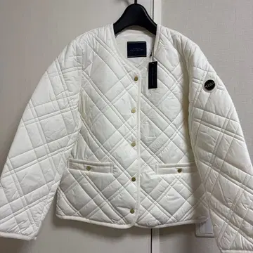 DANIEL WELLINGTON 화이트 퀼팅 자켓