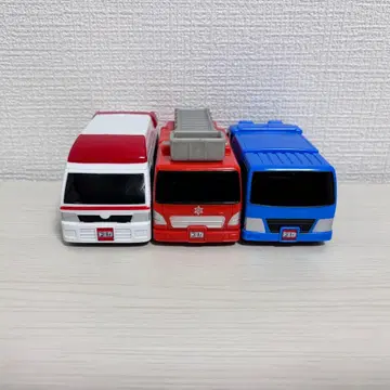 처음 만나는 토미카 3대 세트 소방차 구급차 쓰레기 수거차 토미카 월드