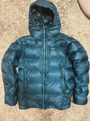 Patagonia 피츠로이 다운 후드티 m
