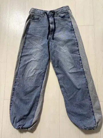 지나 맨투맨 도킹 데님 그레이