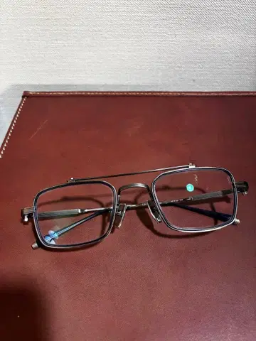 AKONI 블랙 Cassini 아코니