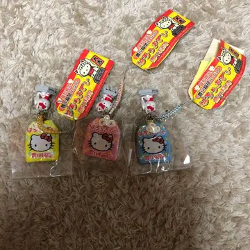 [ 도요카와 이나리 ] 지역 한정 키티 스트랩 부적 3종