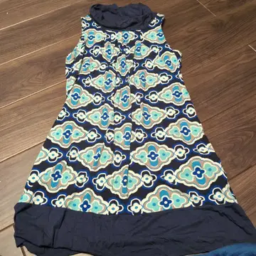 슬리브리스 원피스