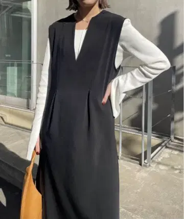 [ 새상품급 ] CAPRICIEUX LE'MAGE 허리 턱 점프스커트