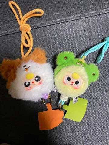 개와 곰의 퍼 키링 스마트폰 숄더