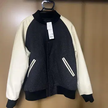 [미사용] 유니클로 스타디움 점퍼 XL