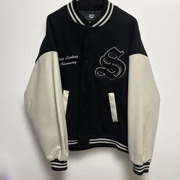 즉시 구매 OK ILL'S 바시티 자켓 블랙 화이트 L 사이즈 남성용