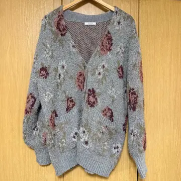 JEANASIS 5G 플라워 라메 페더 V넥 가디건