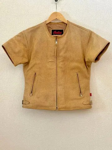 인디언 펀칭 레더 반팔 자켓