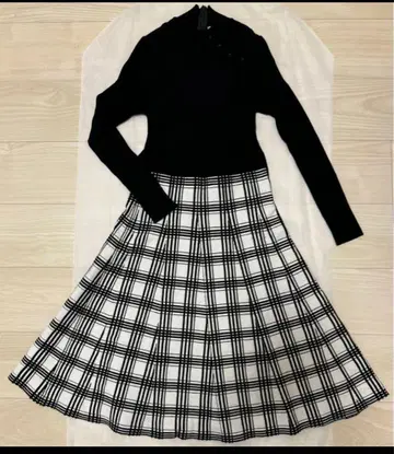 TOCCA 새상품급 [ 니트 원피스 ] XS 사이즈