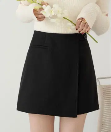 블랙 미니 스커트