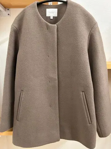 BEAUTY&YOUTH 비버 노카라 숏코트