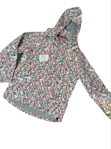 [새상품급] 뉴발란스 자켓 가격 협상 가능