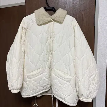 raffime 아이보리 퀼팅 자켓 L 사이즈 상당