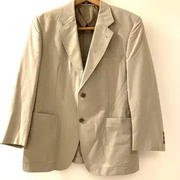 아이보리 테일러드 자켓 2개 버튼
