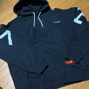 RVCA 블랙 후드 부착 후드티 프리
