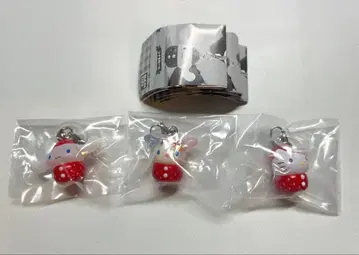 산리오 캐릭터즈 딸기 메지루시 액세서리 시나몬 우사하나 키티