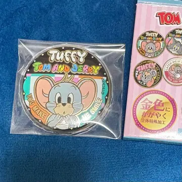 톰과 제리 금 배지