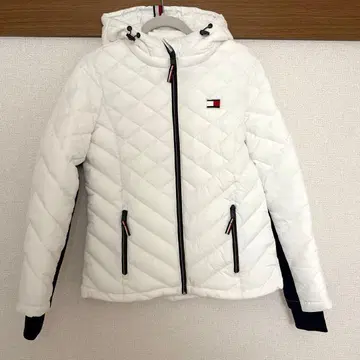 타미 힐피거 화이트 다운 자켓 S 사이즈